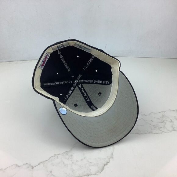 New Era New York Yankees 1999 World Series Hat Size 7 1/4 - Picture 8 of 12